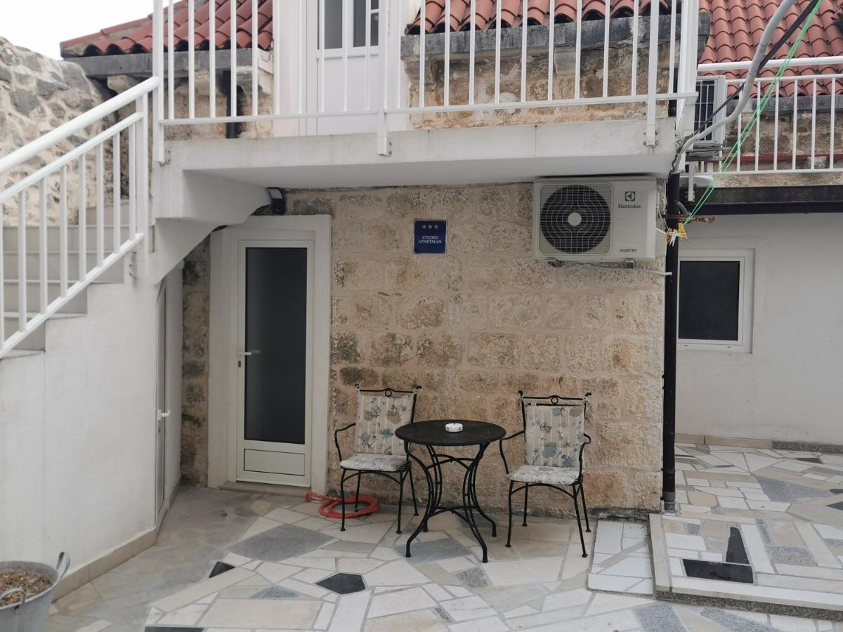 Nanna'S Little Paradise Hvar Town Kültér fotó
